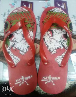 Pair Of Red-white-green Skull Printed FLYWALK Flip-flops