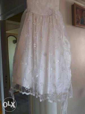 White holy communion dress with veil n purse.for