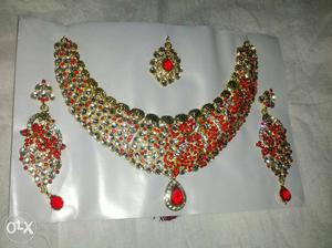 Womena's Gold And Red Jewelry Set