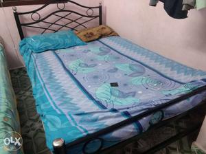 Double bed with mattress.. no rusting and tear