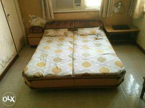Foldable sag wooden double bed