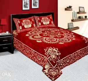 Gift Quality Bed Cover. chenille Material.