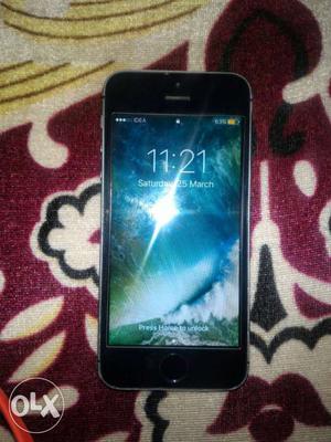 I phone 5s 16gb space Grey best condition 1.8