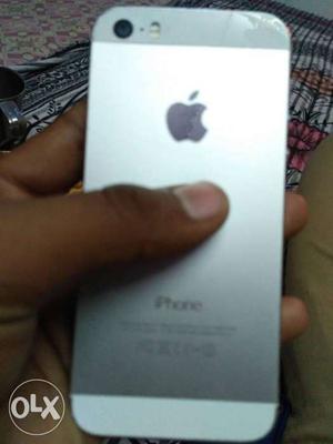 I sell my iPhone 5s with all.accesories in good