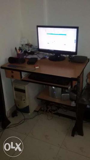 Large computer table for sell in good condition