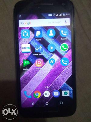 Nice Moto g3 turbo waterproof with charger and