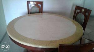 Round dining with marble top