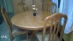 Rubber wood dining table set