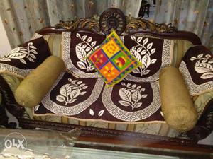 Set of 3 karvi sagvan sofa set in the best