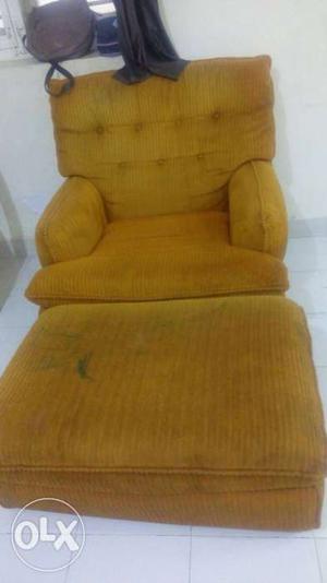 Sofa. good condition. single seater