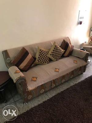 The sofa is in very good condition. it is