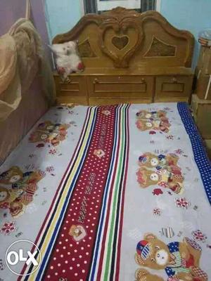 Urgent sale bed with matress jast 3 year old
