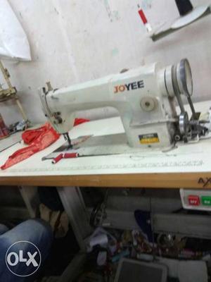 White Joyee Sewing Machine