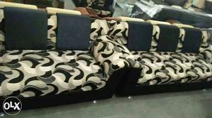 White Printed Couch With Lovesat