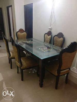 6 Set of dinning table of pure sagaun one month old