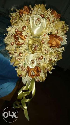 Customised wedding bouquet for brides and