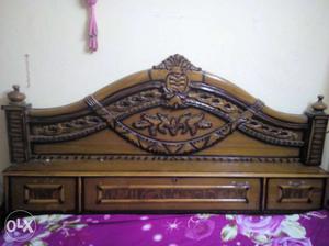 Deewan bed with box one year used