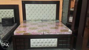 Double bed box lastest design coloured mattress