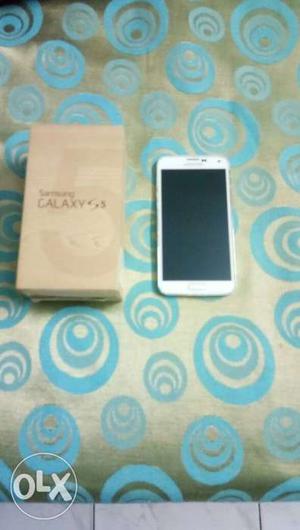 Good condition all accs Samsung galaxy s5