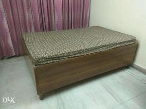 Single bed with a god quality matress