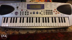 Paino casio Ma -150 easy to use with adapter