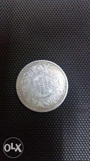1 RS OLD SILVER COIN  ps