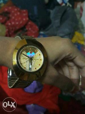 2 Yaar tube Rado watch with golden link