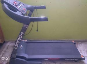 2 years old Toppro treadmill(100kg+)for sale at it's best
