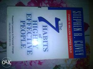 7 habits of highly effective people by Stephen R.