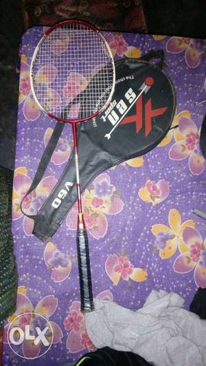 Black And Red Badminton Racket With Case