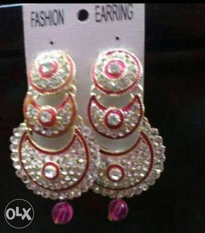 Brand new stone earrings in chandbali pattern