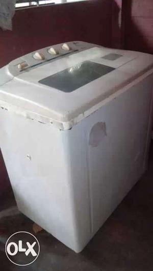LG Washing machine 6.5Kg.very good condition