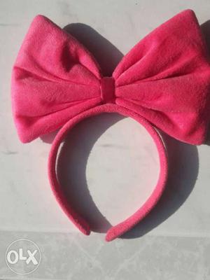 Soft Cloth Bow hair band. Pink color. Safe for