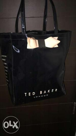 Ted Baker Shopping tote in black