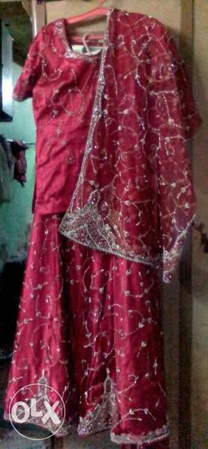Want to sell wedding sharara in very good