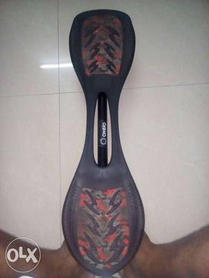Waveboard Hardly used Negotiable Gud condition