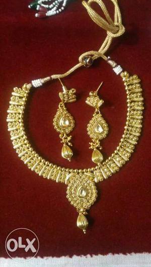 Women's Gold Necklace And Earrings