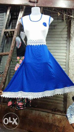 Women's White And Blue Sleeveless Swing Dress