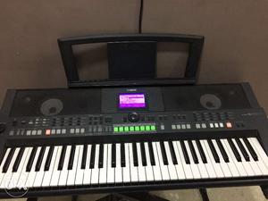 Yamaha PSR-S-650 with adapter only.have been