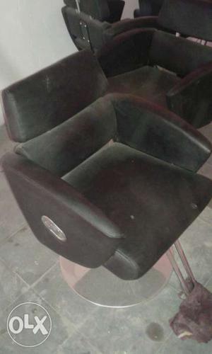Hydrolic saloon chairs N hair wash chair