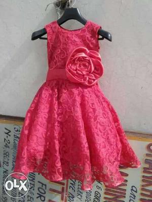 Pink Floral Sleeveless Crewneck Midi Dress