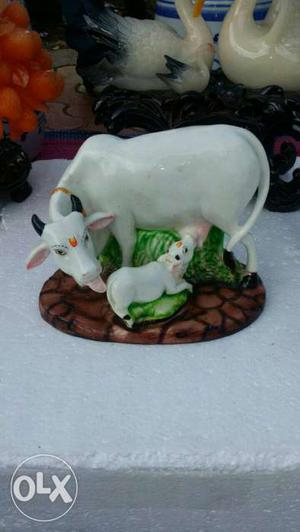 White Cattle With Calf Ceramic Figurines