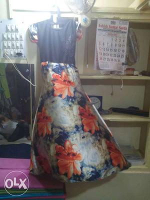 A brand new gown size 42