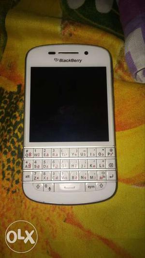 Blackberry Q% condition