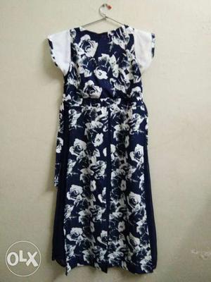 Blue And White Floral Cap Sleeve Scoop Neck Maxi Dress