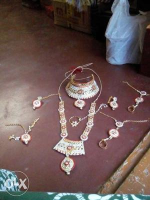 Bridal wedding jewellery set purchased six months