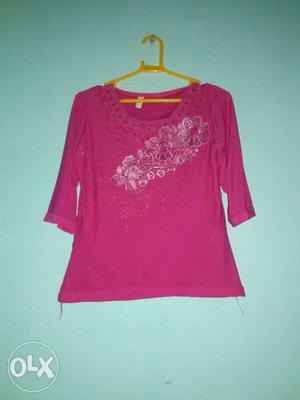 Hot Pink embroydered top with quarter slives,very