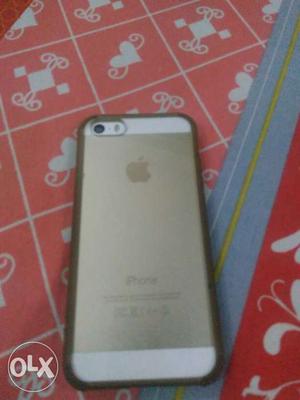 IPhone 5S 16gb 4g in Very good condition with box without