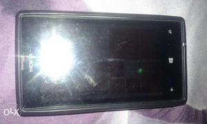 Lumia 520 in excellent condition.white cover.is