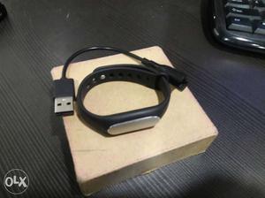 Mi band excellent condition. Very less used.